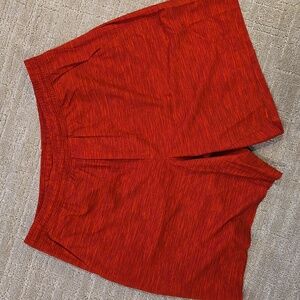 NWOT Lululemon Mens Pace Breaker Linerless Shorts, Size L, heathered red